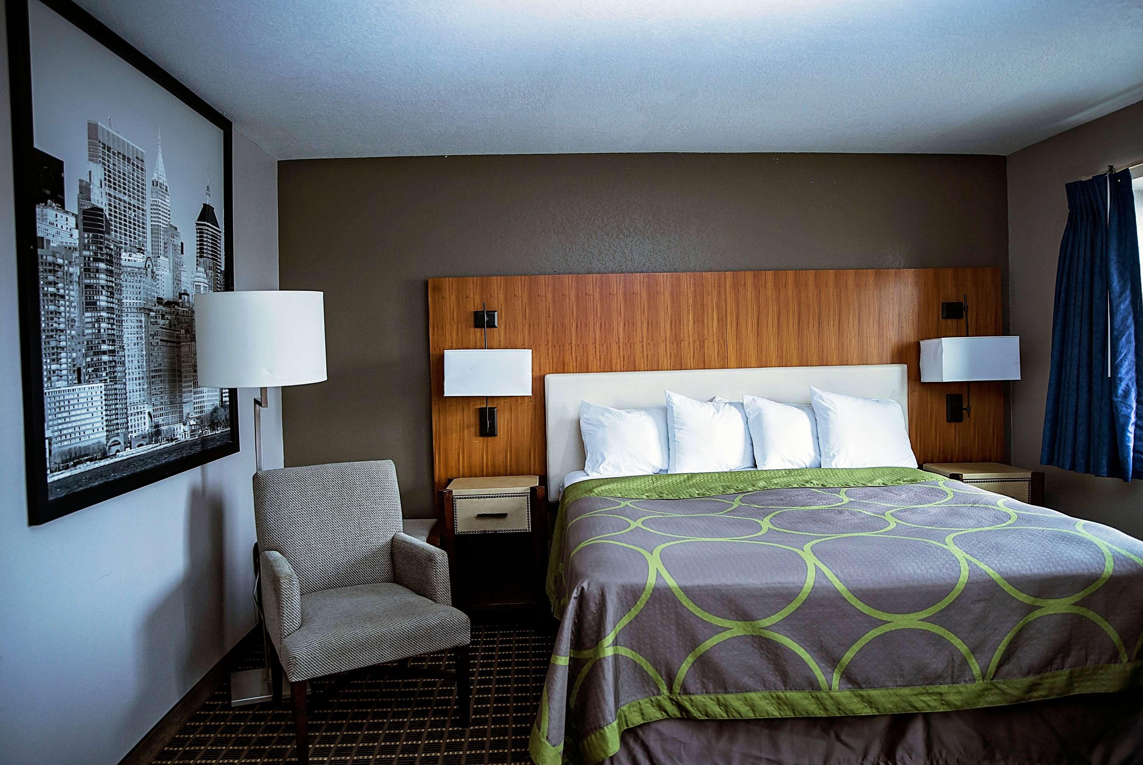 ซูเปอร์ 8 บาย วินด์แฮม ฮอลบรูค Hotel โฮลบรุค ภายนอก รูปภาพ