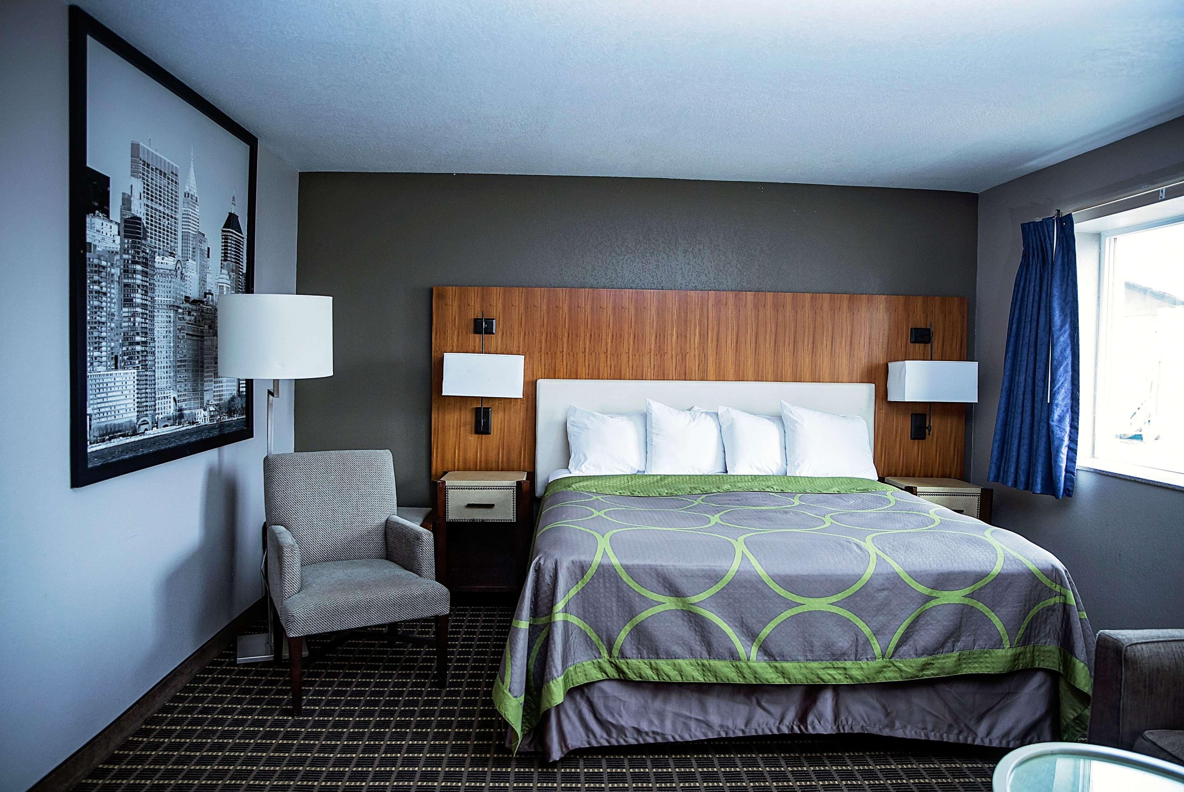 ซูเปอร์ 8 บาย วินด์แฮม ฮอลบรูค Hotel โฮลบรุค ภายนอก รูปภาพ