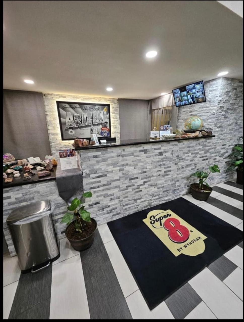ซูเปอร์ 8 บาย วินด์แฮม ฮอลบรูค Hotel โฮลบรุค ภายนอก รูปภาพ