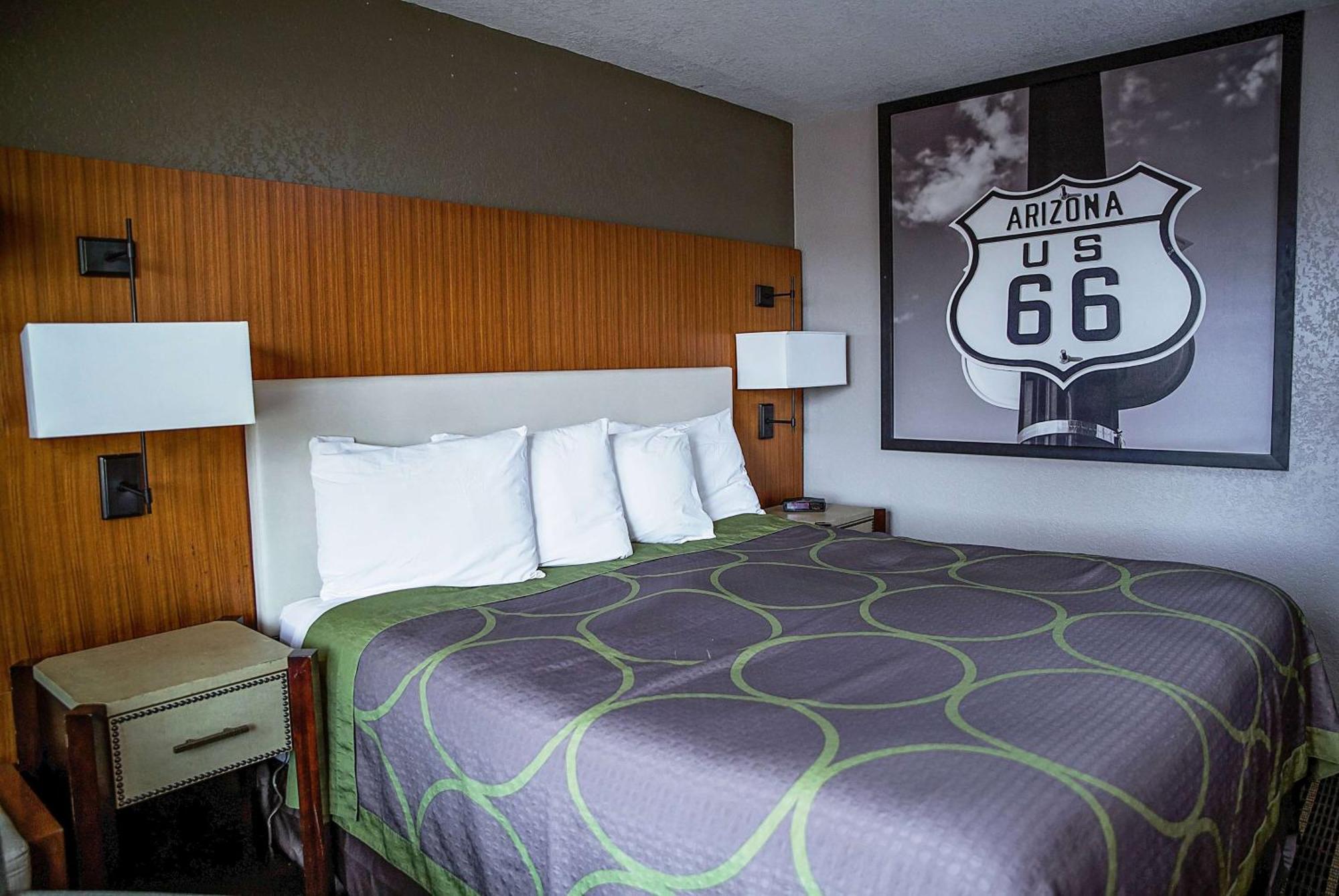 ซูเปอร์ 8 บาย วินด์แฮม ฮอลบรูค Hotel โฮลบรุค ภายนอก รูปภาพ